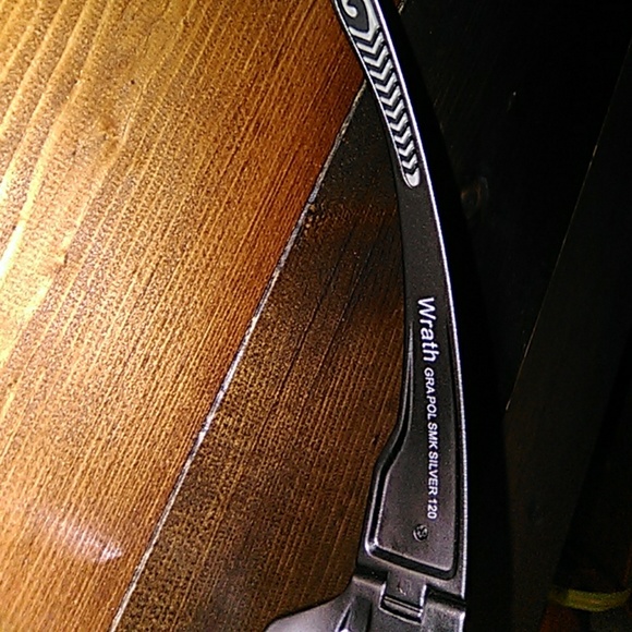 1 pair of Gargoyle Sunglasses - Picture 4 of 5